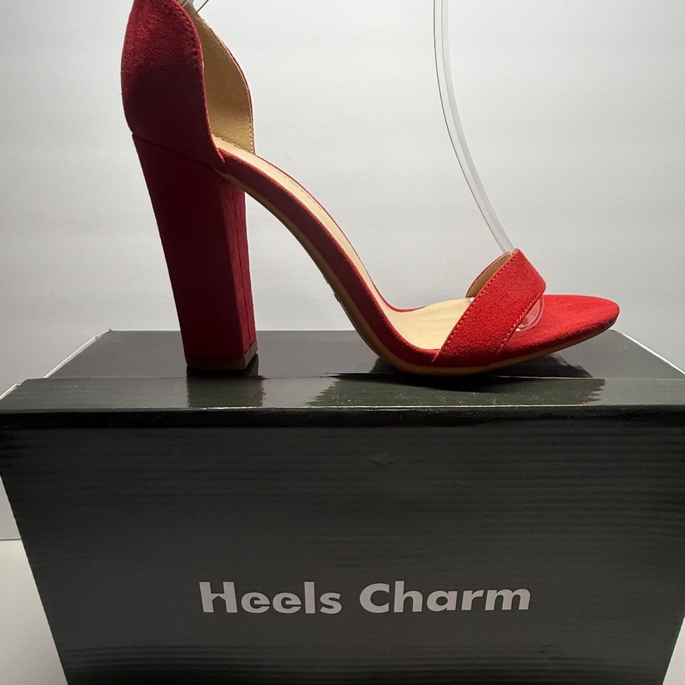 Red 4.5” block heels - Picture 2 of 8